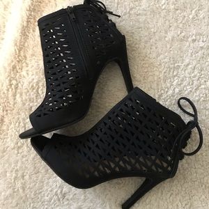 Lauren Conrad black peep toe heels